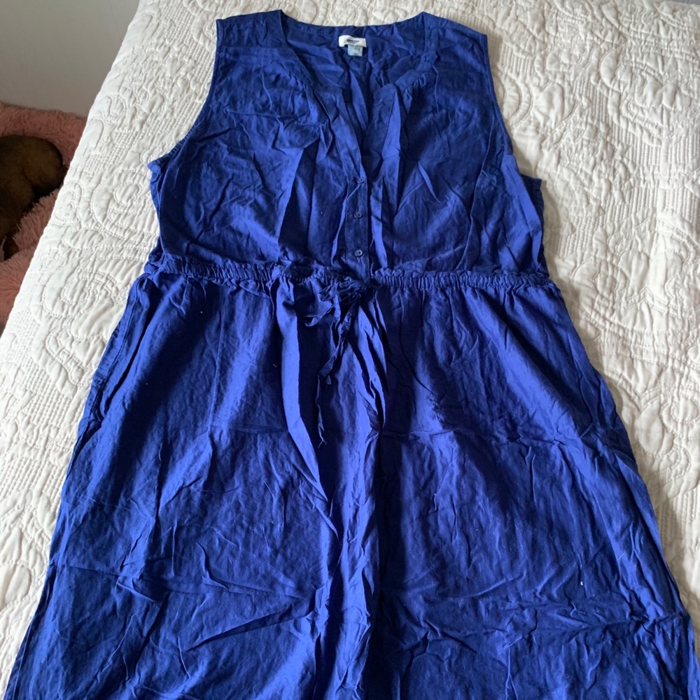 Old Navy blue dress